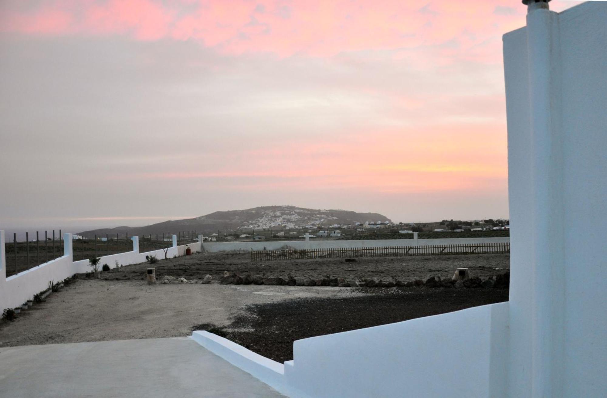 Calma Eco Houses Sunset View Emporio  Exterior foto